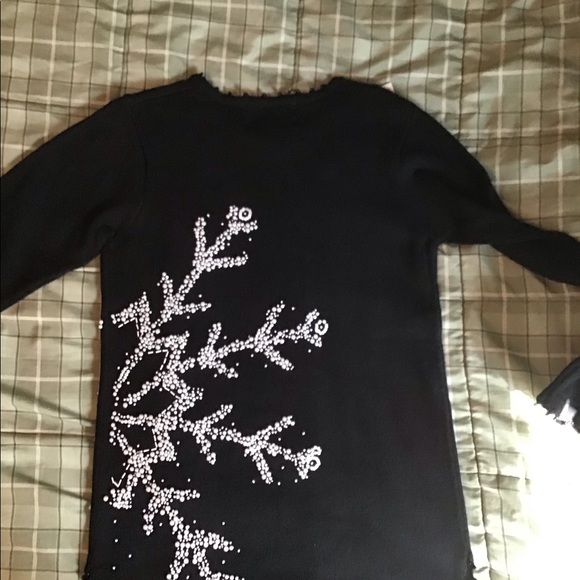 Quacker Factory snowflake sweater - Picture 2 of 3